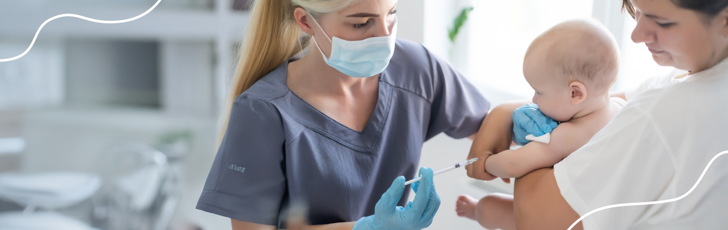 baby krijgt injectie